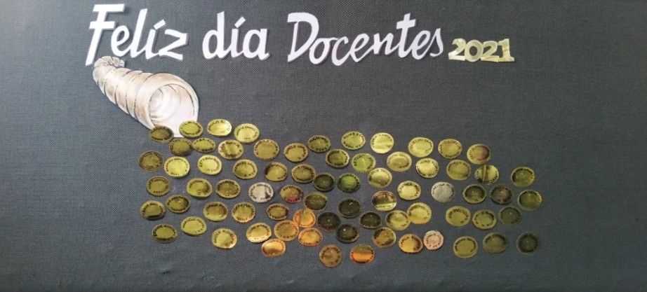 Saludos a los Profesores Gabrielinos en su día: