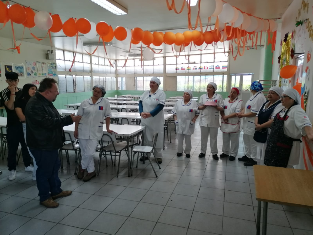 Se celebra el día de las manipuladoras de alimento en el liceo Gabriela Mistral 2023.